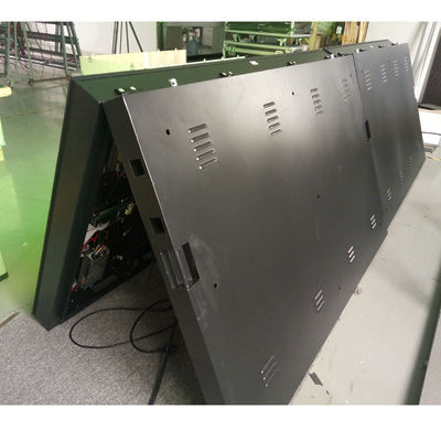 防水IP 65前部サービスLEDスクリーンP10ワーキング・ライフ100000時間の