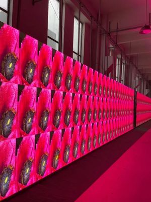 128*256mm屋内固定LEDのスクリーン、P2RGB HD LEDのビデオ壁
