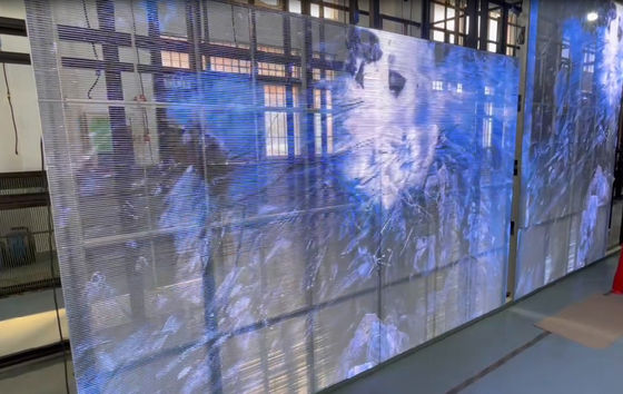 サイドライティング P3.91-7.8 透明LEDスクリーン