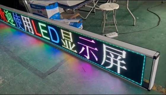 RoHS店のためのプログラム可能なP10 RGB LEDの窓の印