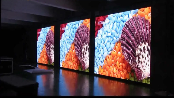 P6RGB屋外の固定LED表示、IP65防水LEDのビデオ壁5500cd/m2
