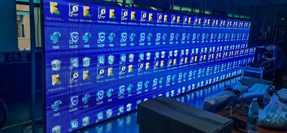 スクリーンP3.91を広告することはLED表示500x1000キャビネット板を修理した